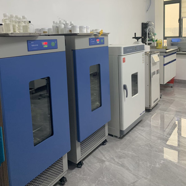 laboratorju mhux definit